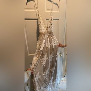 Windsor Morgan Formal Flocked Velvet Dress - Ivory